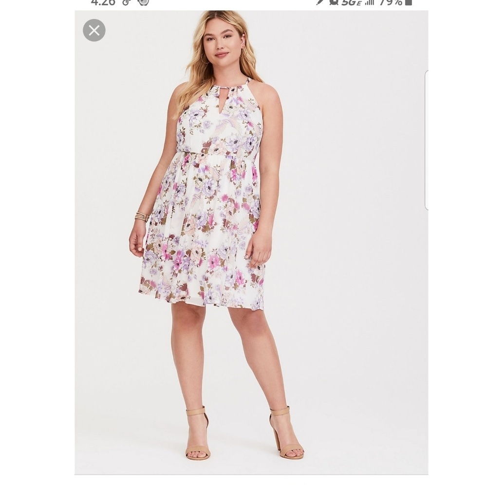 TORRID   CHIFFON DRESS.